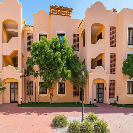 Apartment Dona Lucia Resort- Between Mountain And Sea Estepona