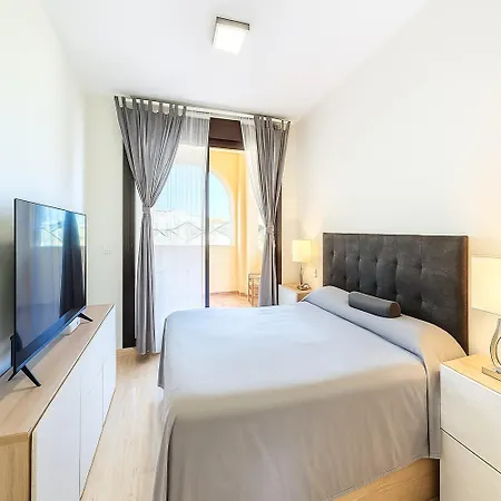 Dona Lucia Resort- Between Mountain And Sea Apartment *